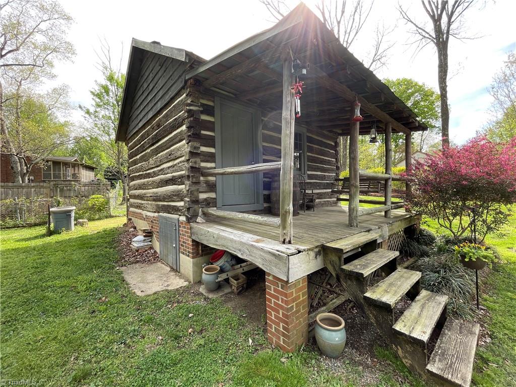 802 Gretchen Lane