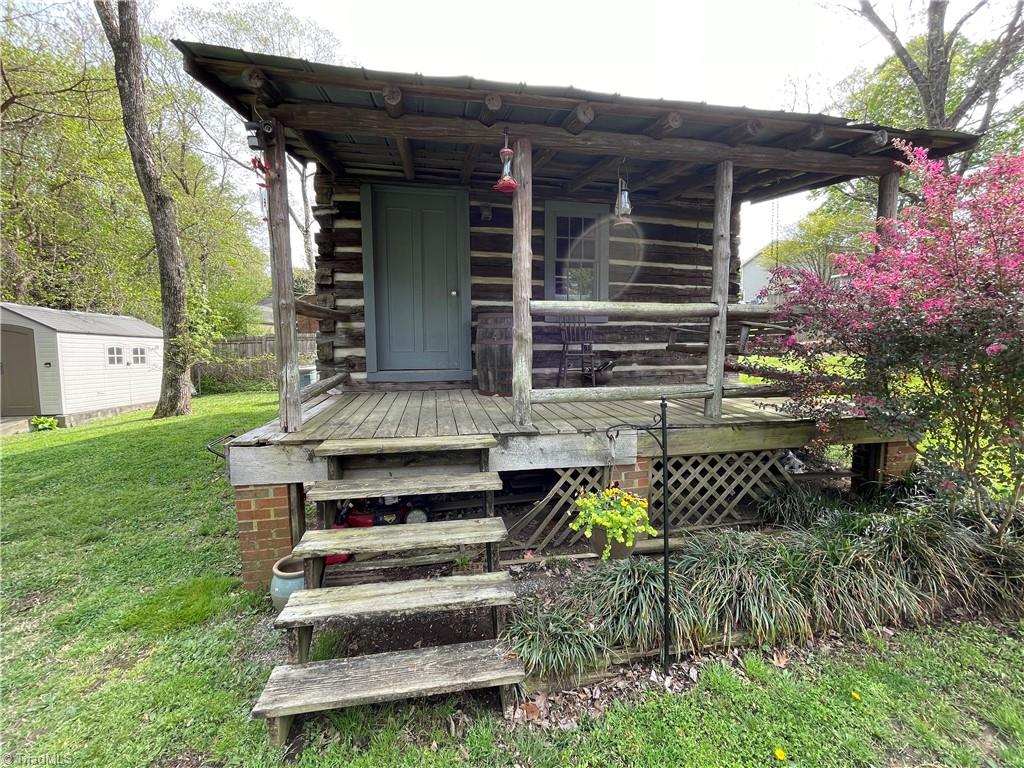 802 Gretchen Lane
