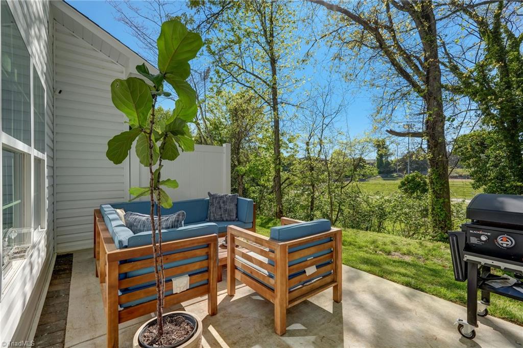 610 Pompano Drive