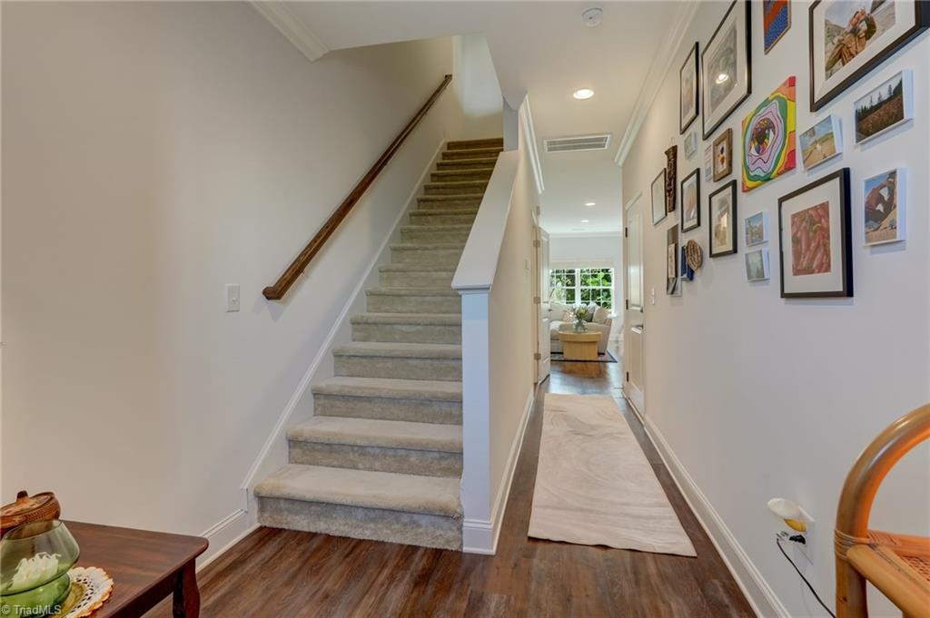 610 Pompano Drive