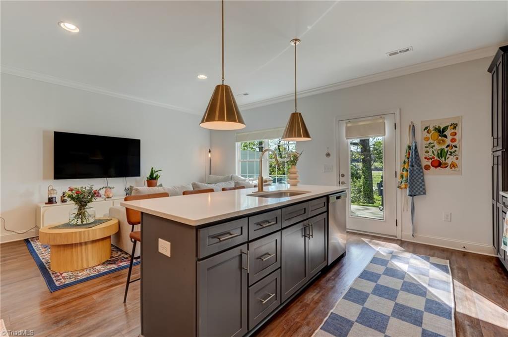 610 Pompano Drive