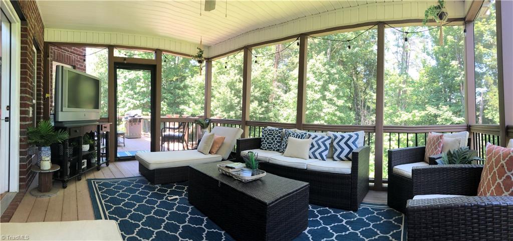 283 Heatherwood Drive, Winston-Salem