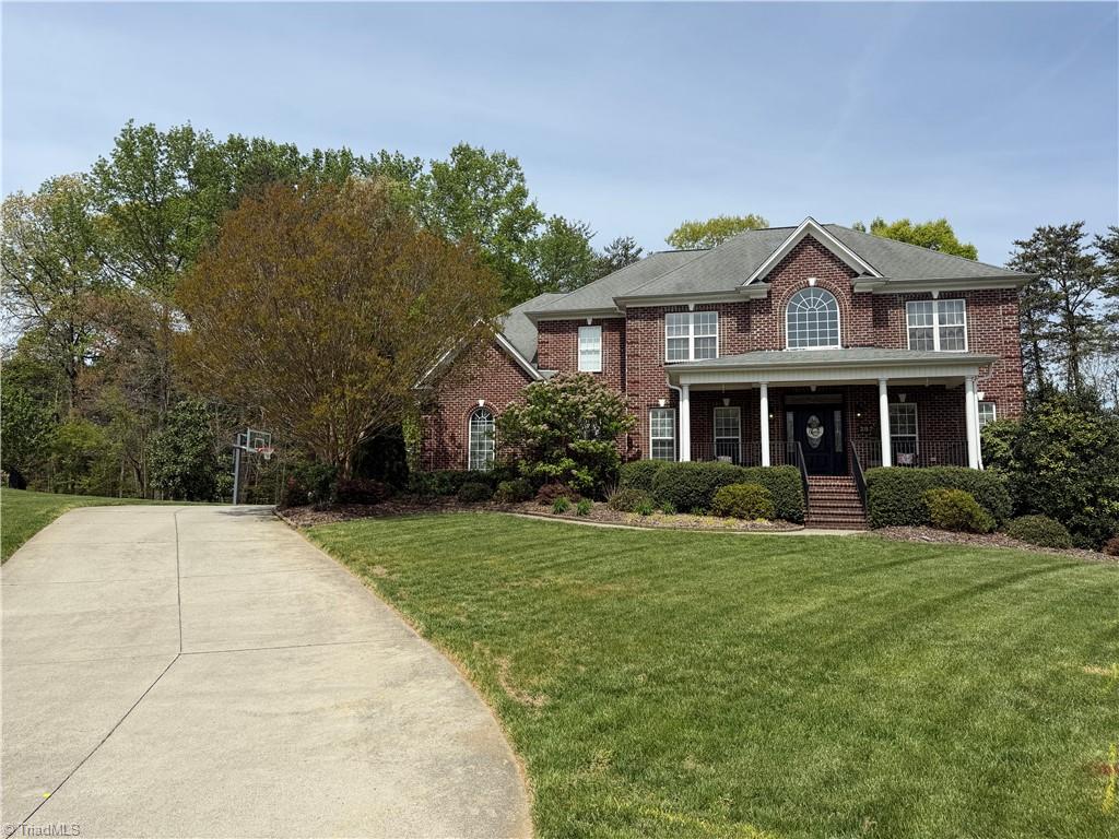 283 Heatherwood Drive, Winston-Salem