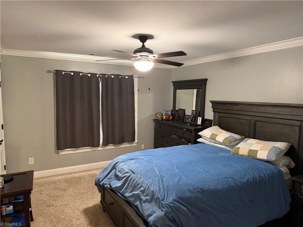 283 Heatherwood Drive, Winston-Salem