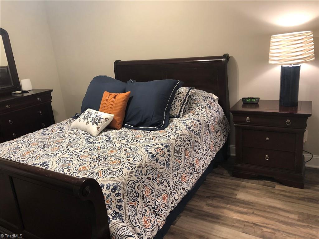 283 Heatherwood Drive, Winston-Salem