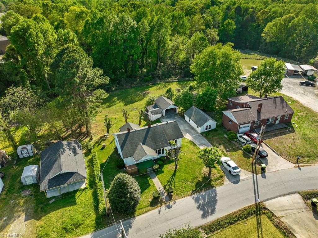 231 Sunset Drive