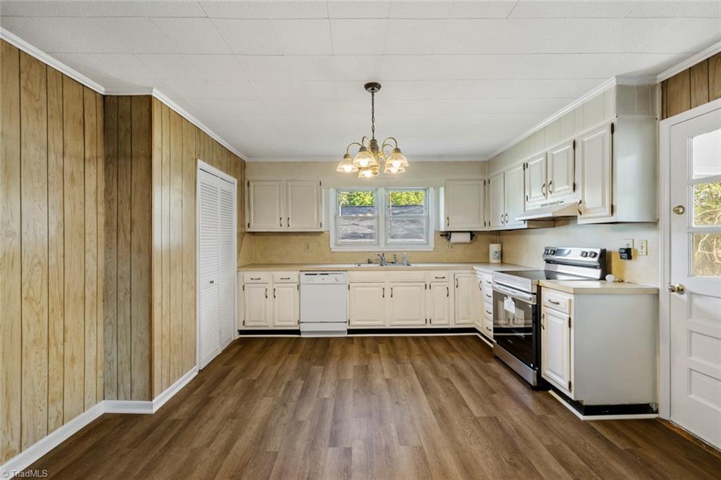 231 Sunset Drive