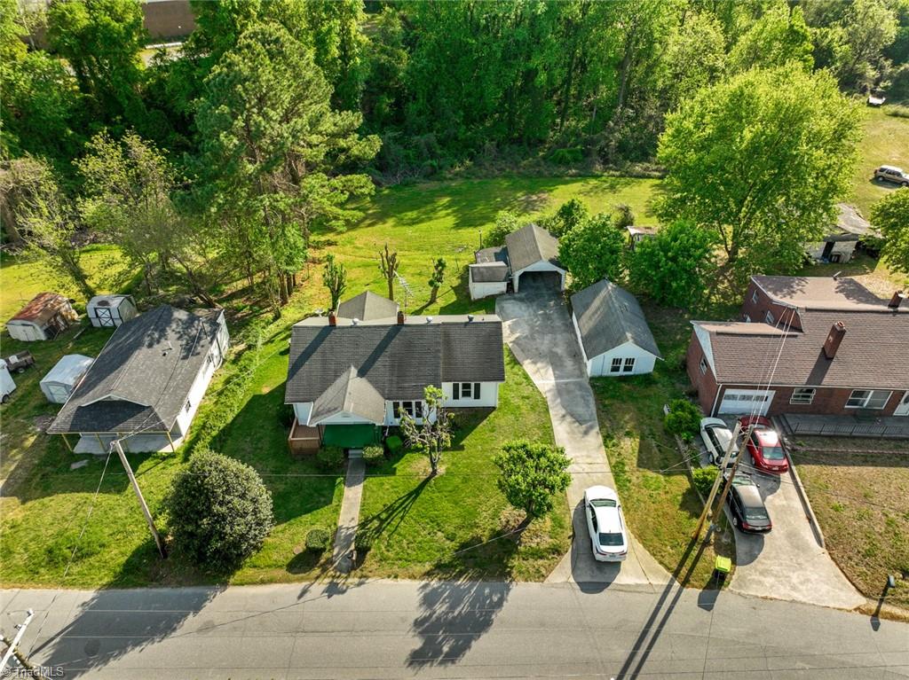 231 Sunset Drive