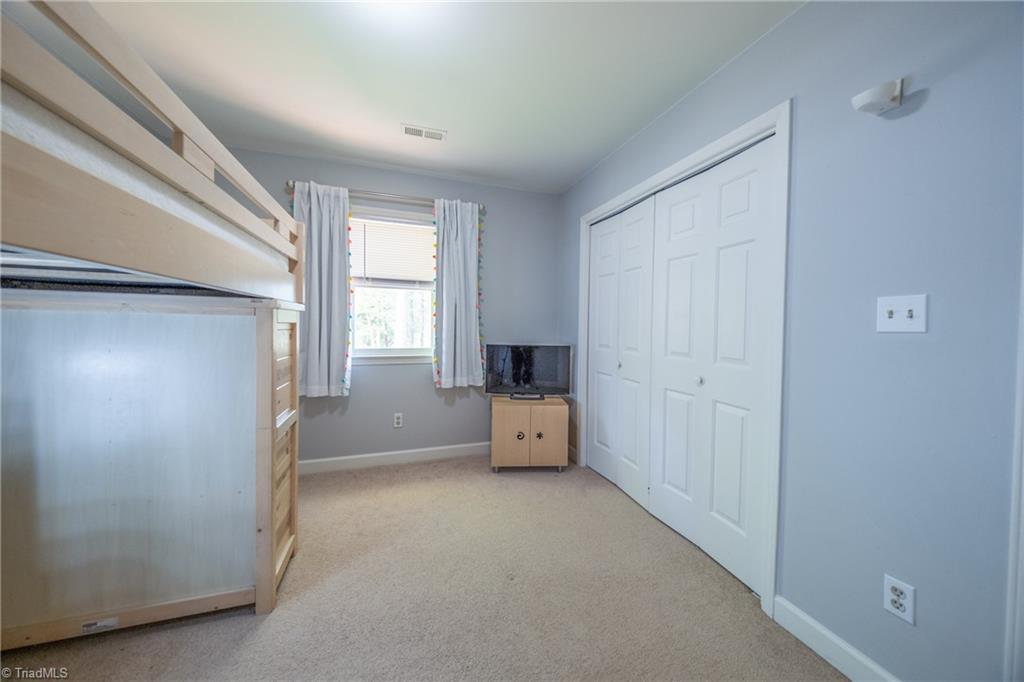 1930 Glenridge Drive