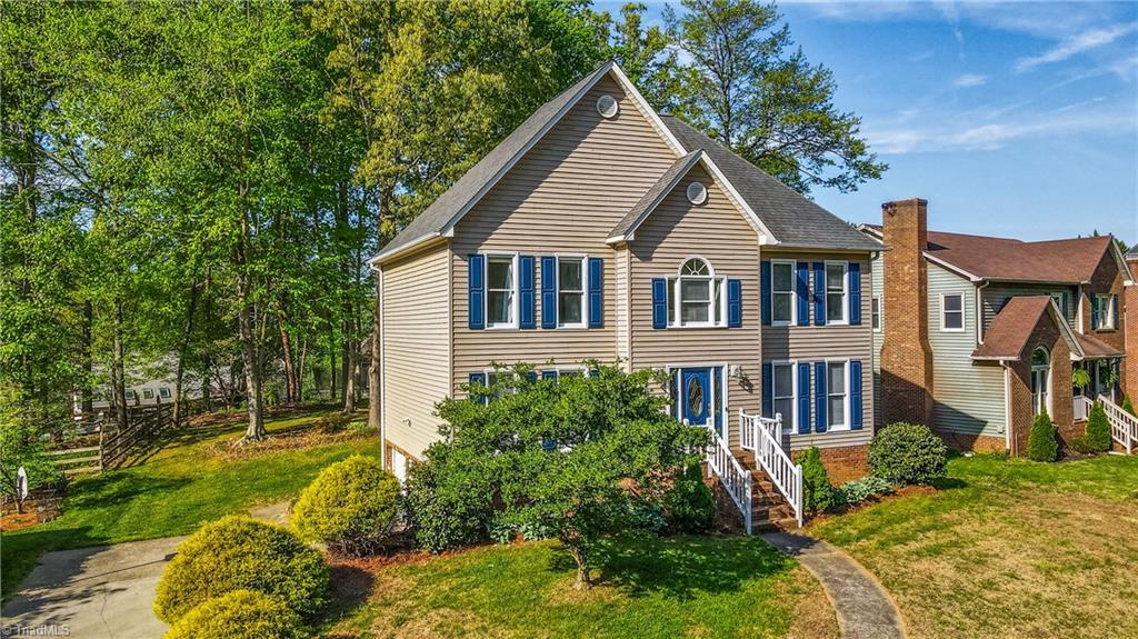 1930 Glenridge Drive