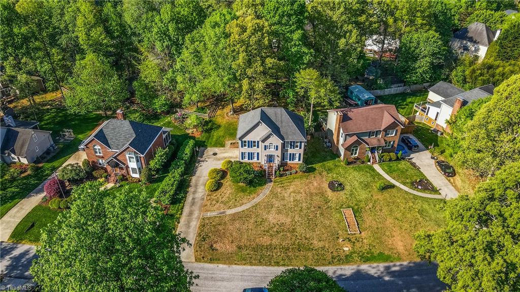 1930 Glenridge Drive