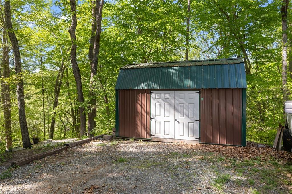 3310 Old Mill Farm Road