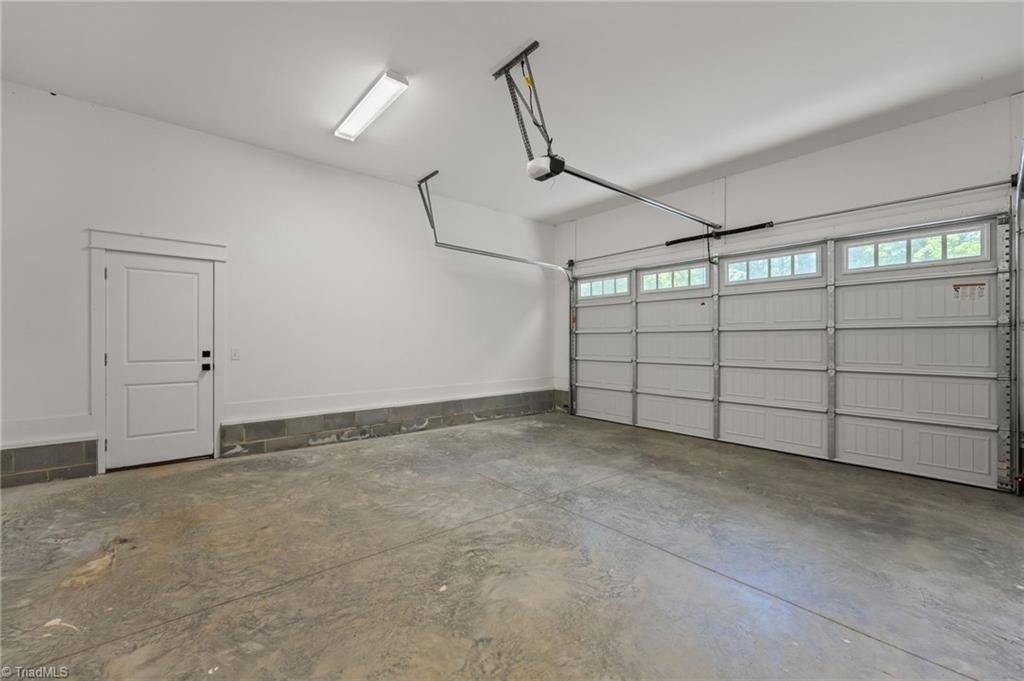 168 Hunters Glen Drive