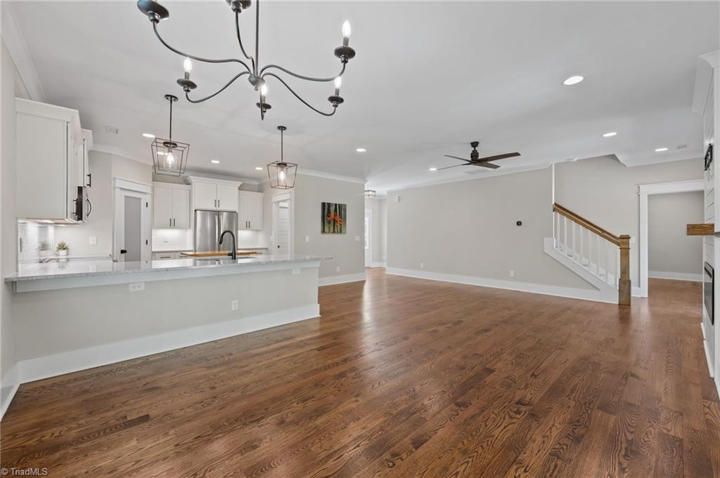 168 Hunters Glen Drive