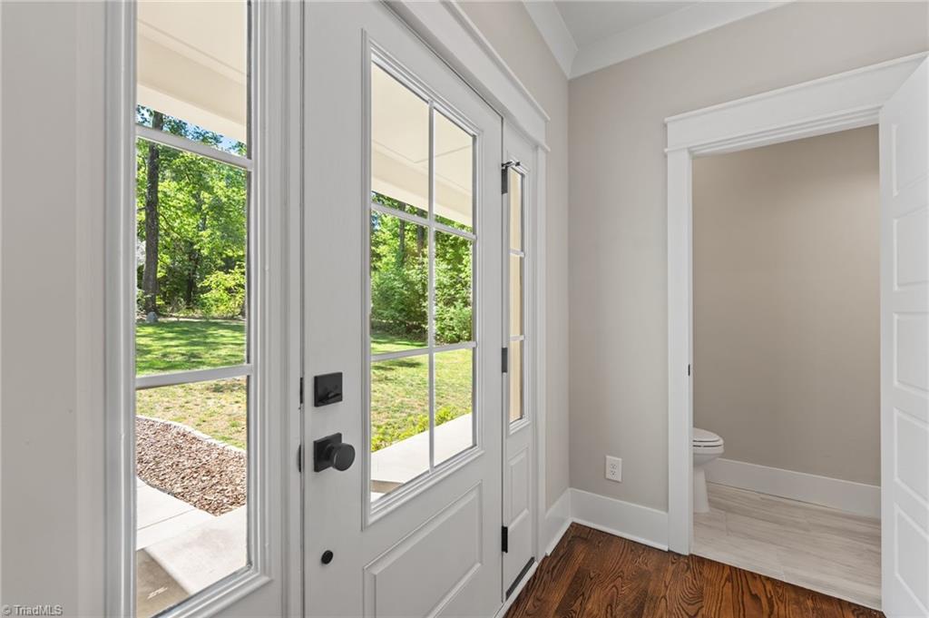 168 Hunters Glen Drive