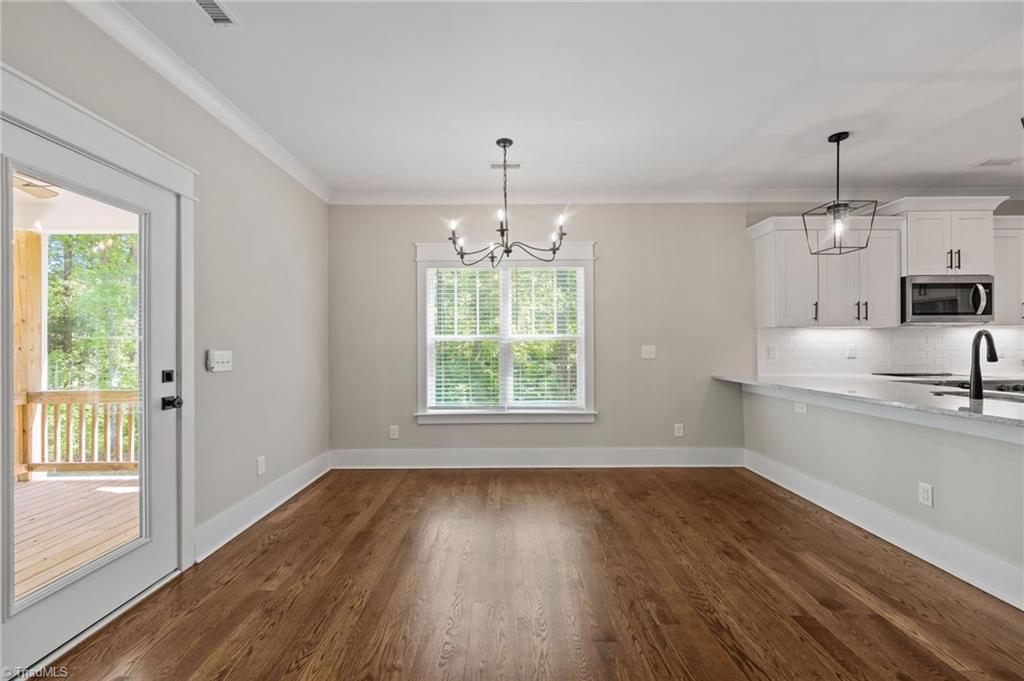 168 Hunters Glen Drive