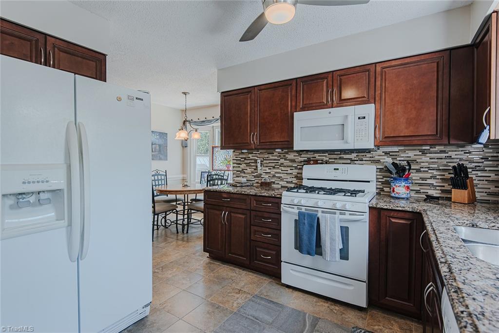 816 Cornwallis Drive