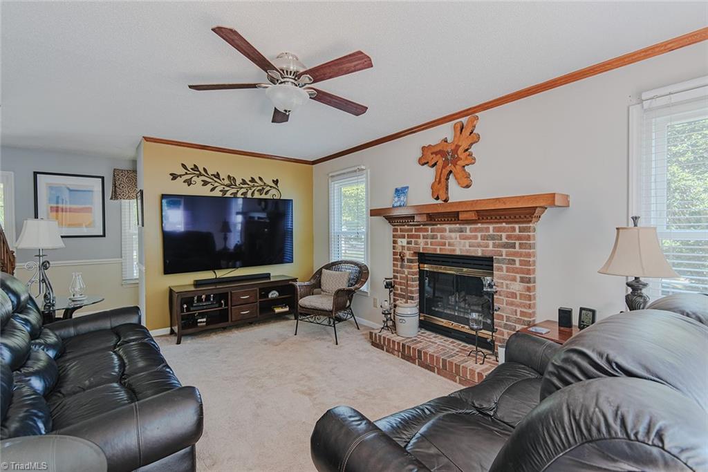 816 Cornwallis Drive