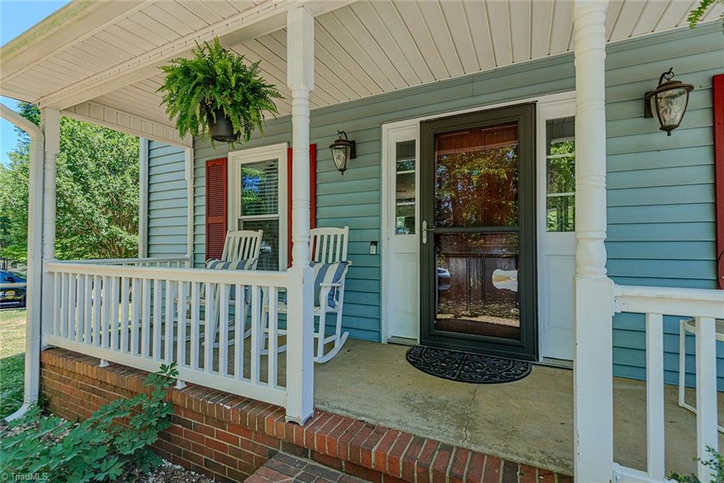 816 Cornwallis Drive