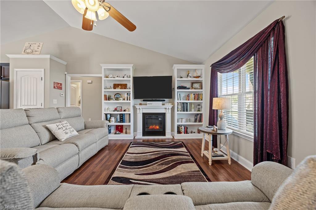 395 Twin Creeks Drive