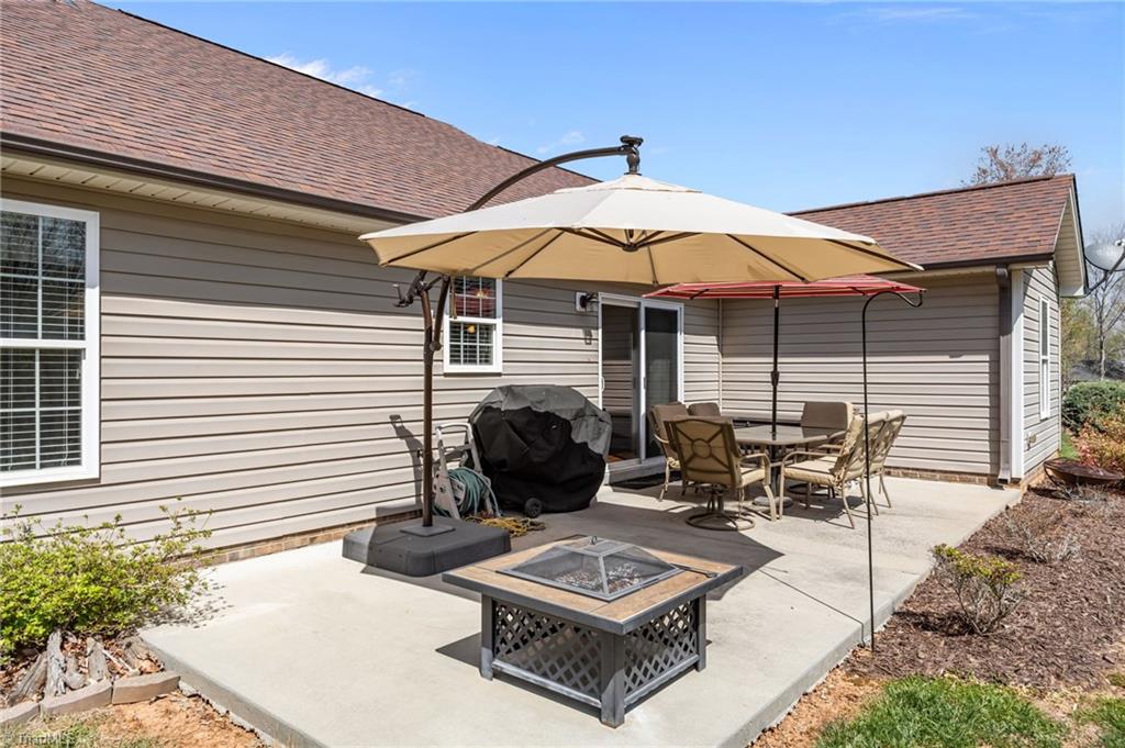 395 Twin Creeks Drive