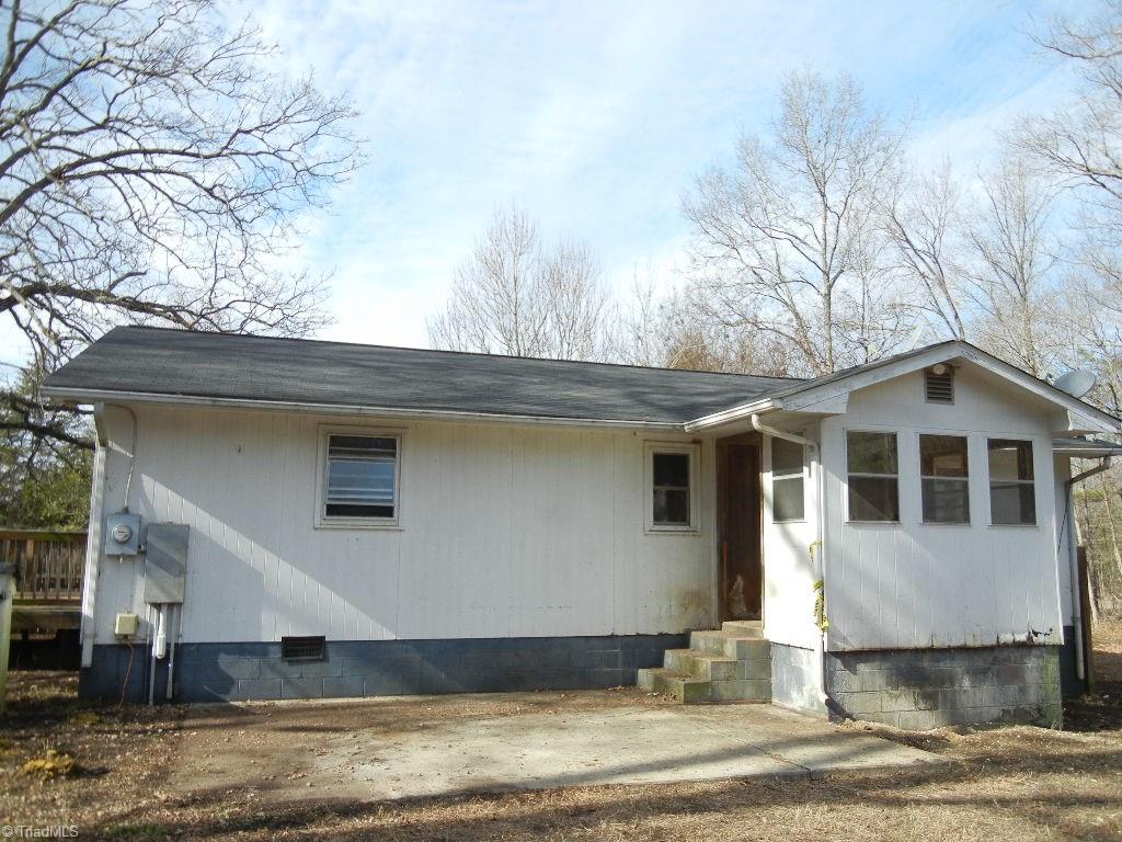 1034 Cascade Avenue
