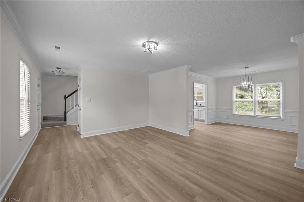 3401 Farm Lake Street