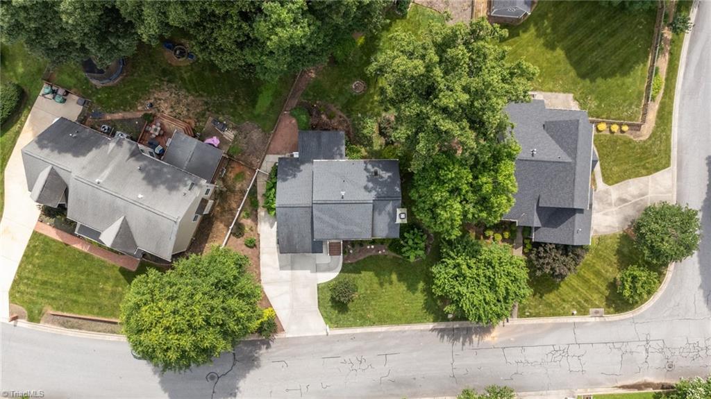 3401 Farm Lake Street