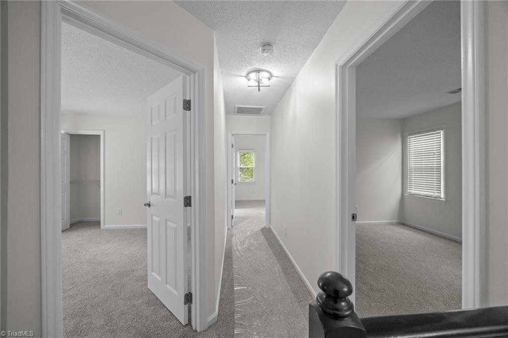 3401 Farm Lake Street