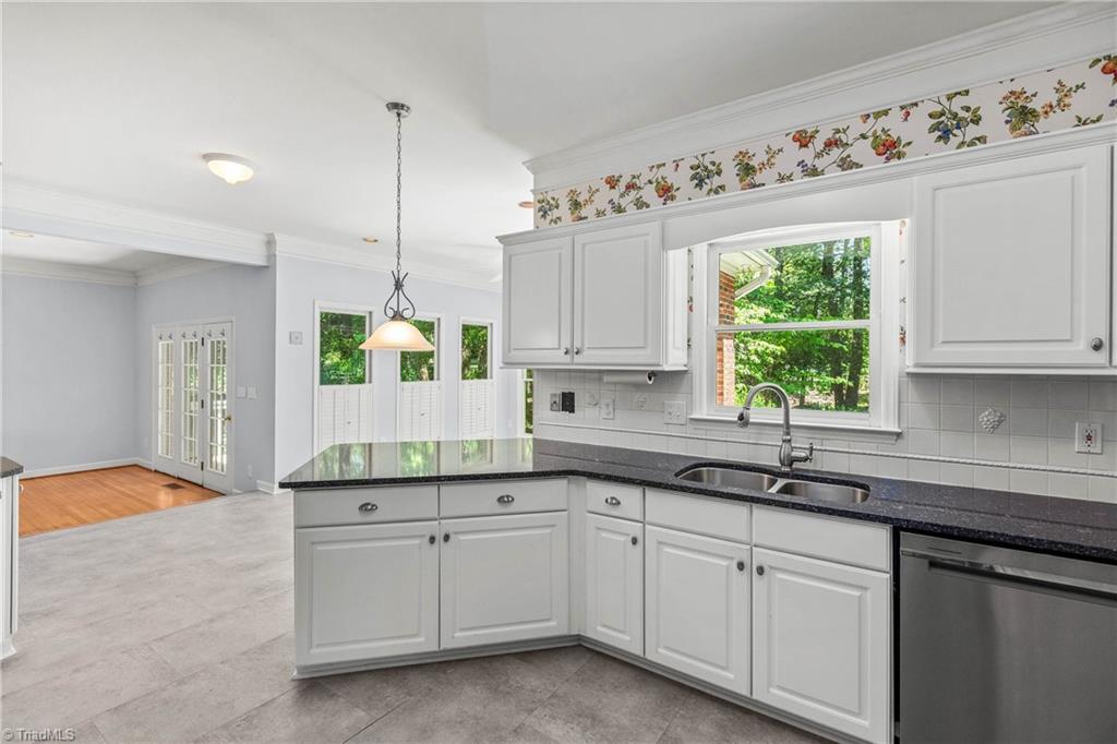 4305 Shaw Farm Circle
