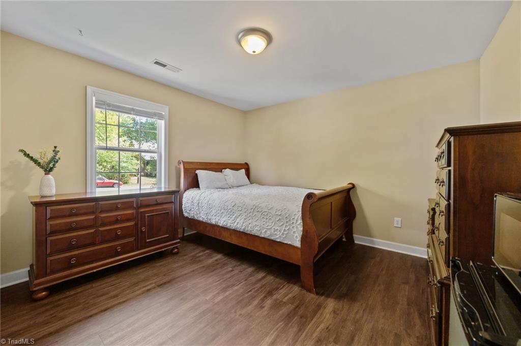 6156 Brinkley Park Drive