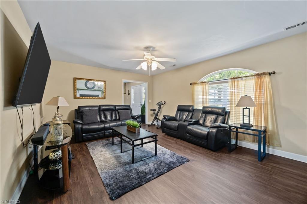 6156 Brinkley Park Drive