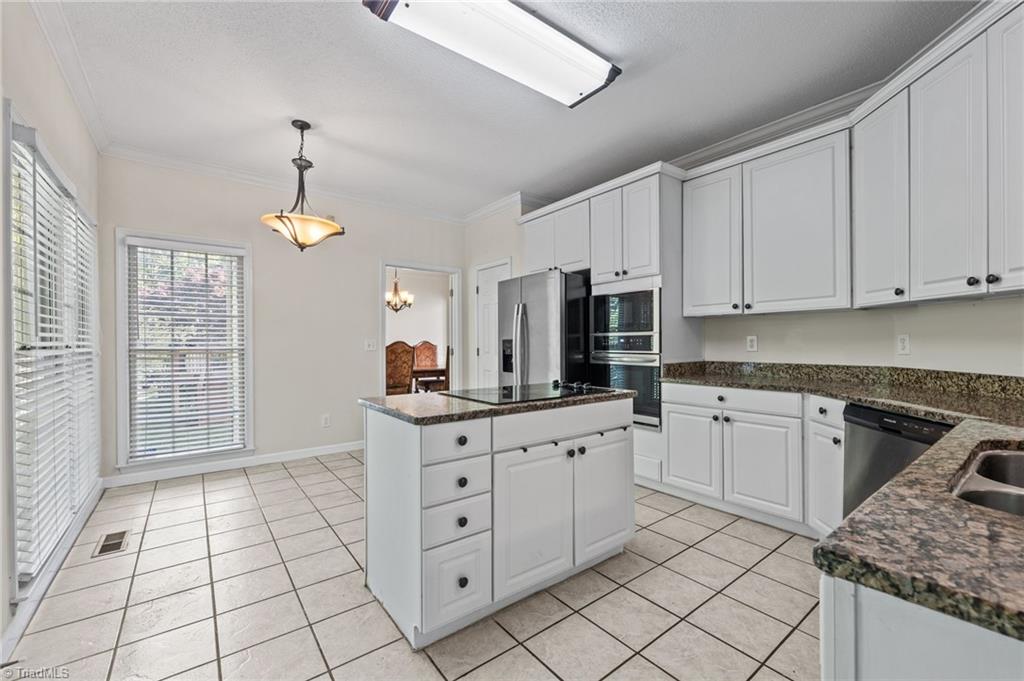 3240 Cheswick Drive