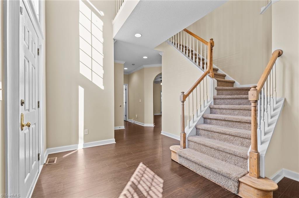3240 Cheswick Drive