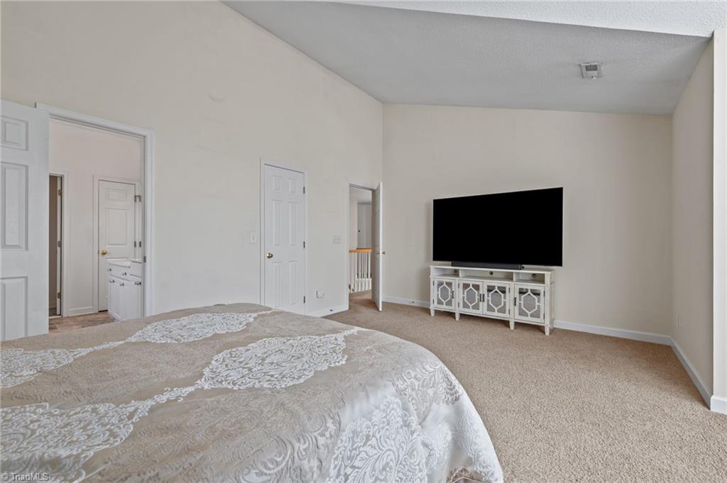 3240 Cheswick Drive