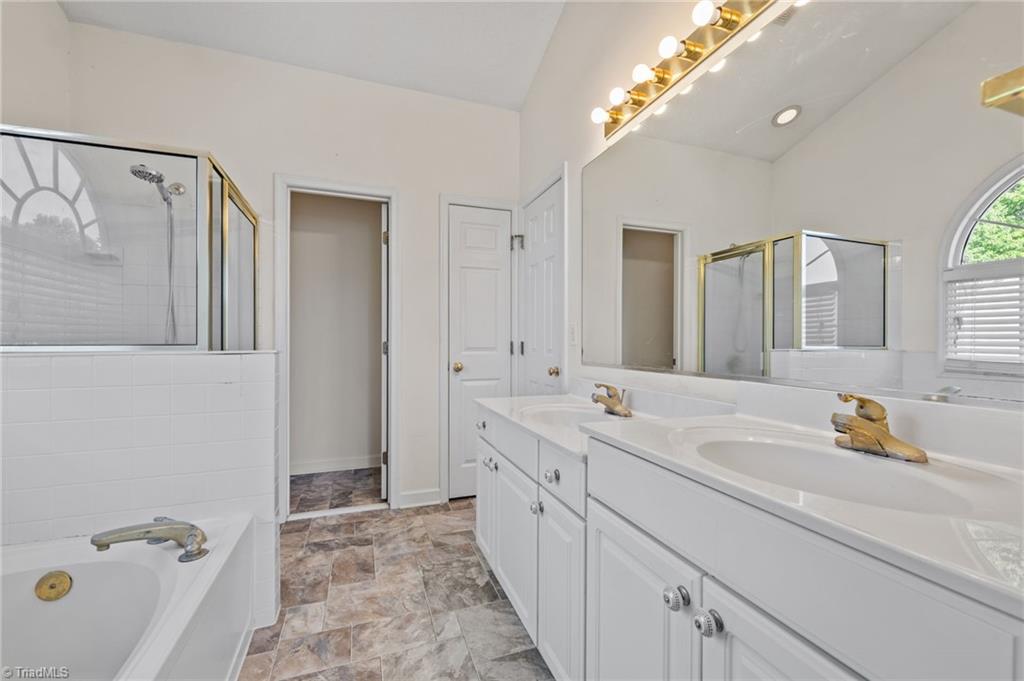 3240 Cheswick Drive