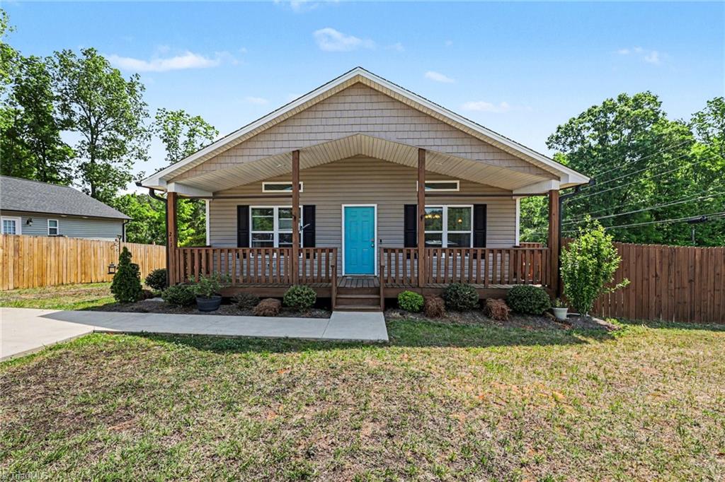 211 Bethlehem Avenue