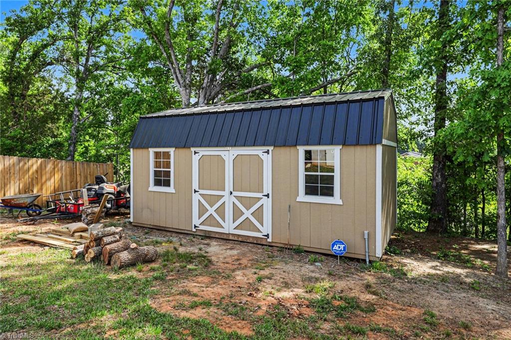 211 Bethlehem Avenue