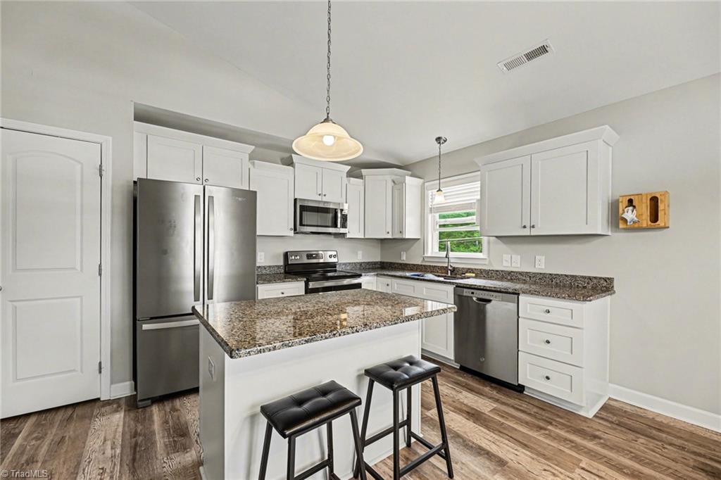 211 Bethlehem Avenue