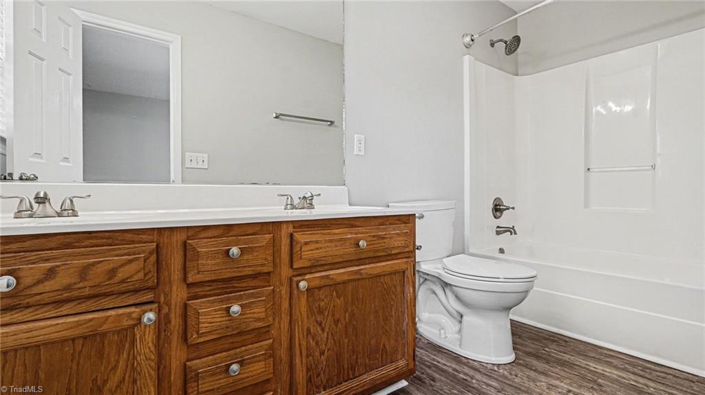 3813 Spring Branch Drive, Winston-Salem