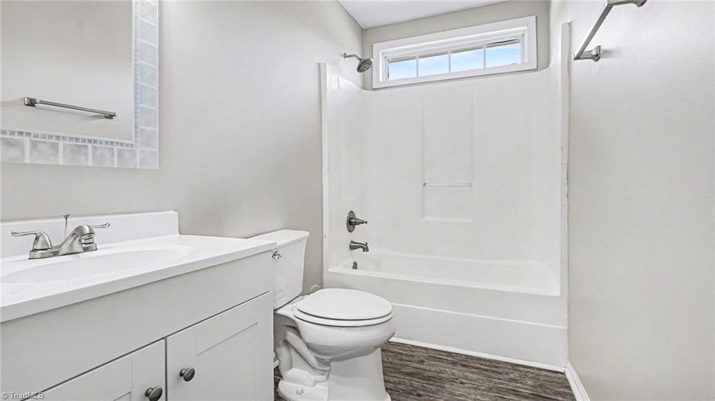 3813 Spring Branch Drive, Winston-Salem