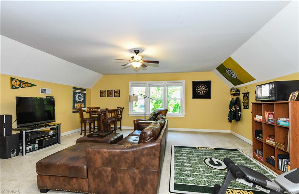 2700 Red Gate Court