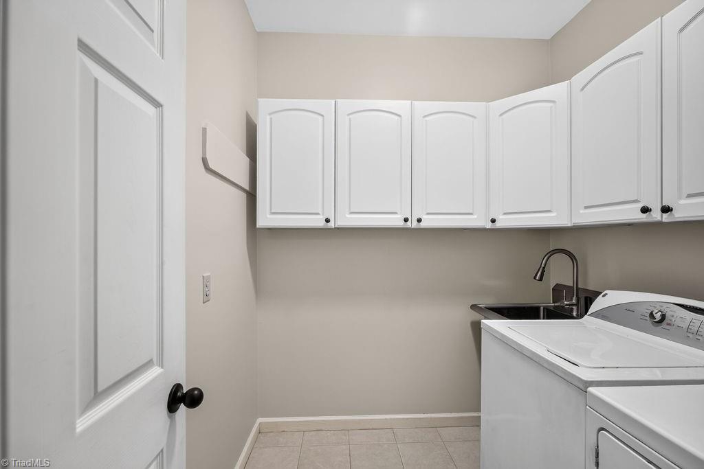 2700 Red Gate Court
