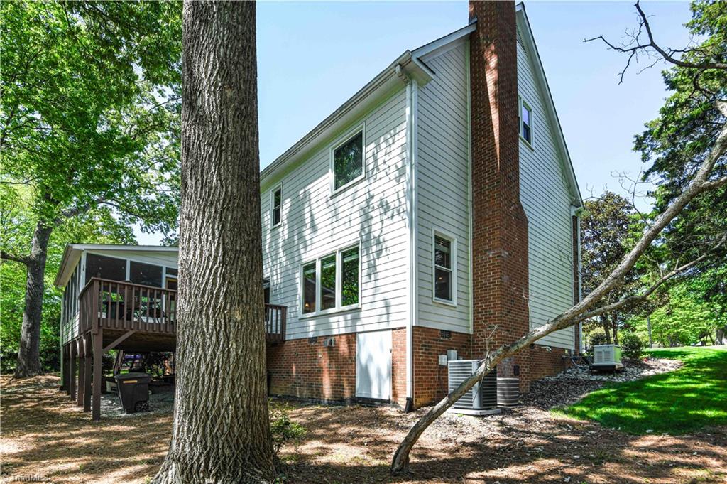 2700 Red Gate Court