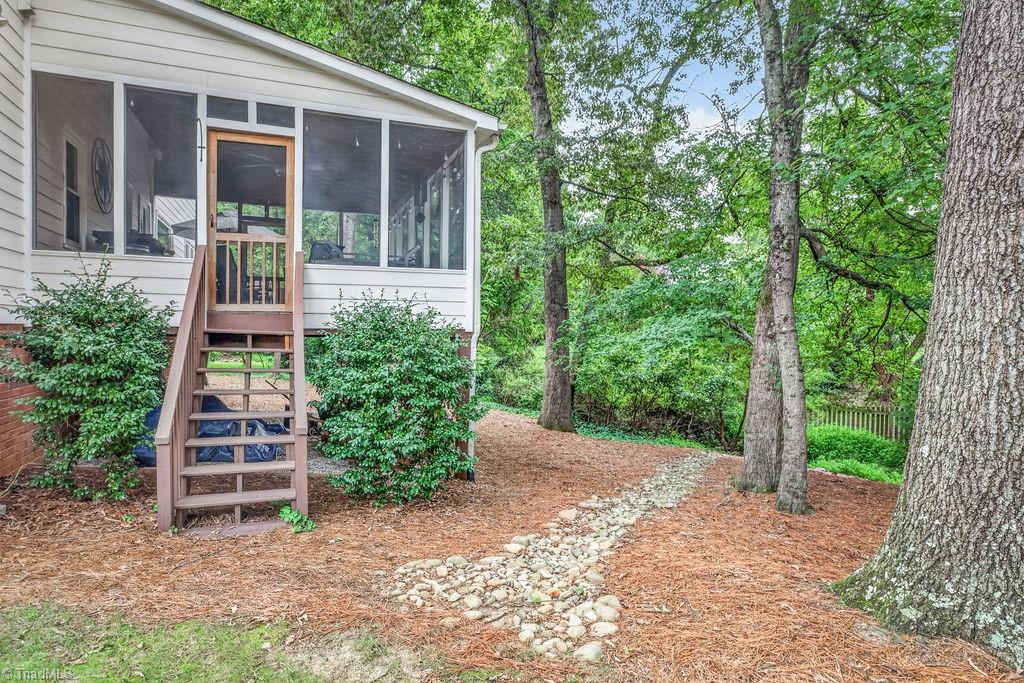 2700 Red Gate Court