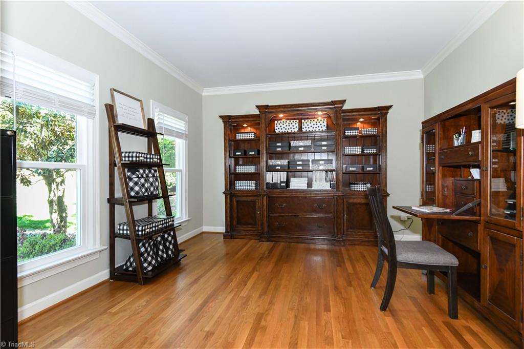 2700 Red Gate Court