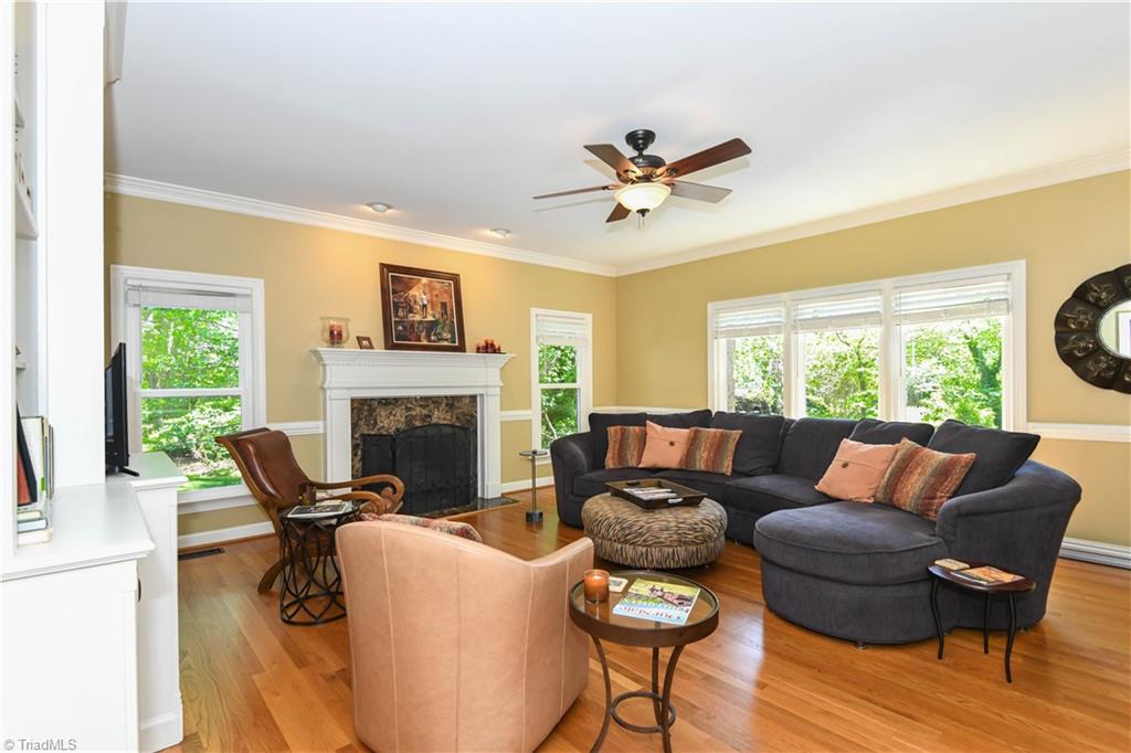 2700 Red Gate Court
