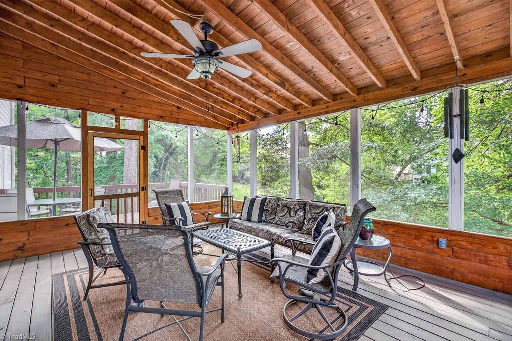 2700 Red Gate Court