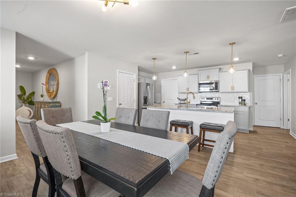 4574 Heatherly Road, Winston-Salem