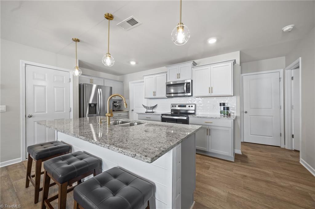 4574 Heatherly Road, Winston-Salem